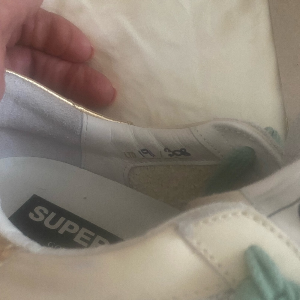 Golden Goose superstar. Women’s size 39 - Picture 7 of 9